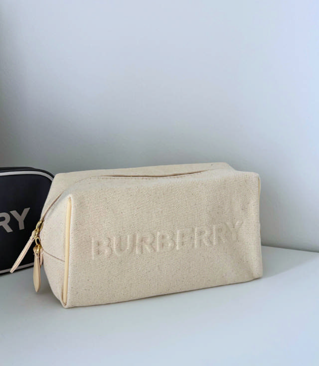 Burberry Toilettaske Hvid/Beige