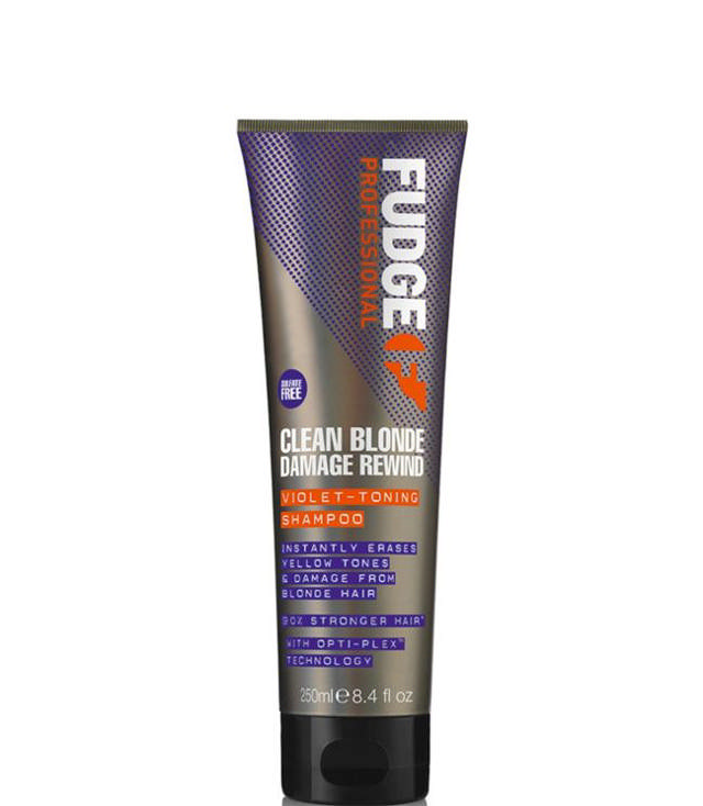 Fudge Clean Blonde Damage Rewind Violet Toning Shampoo, 250 ml.