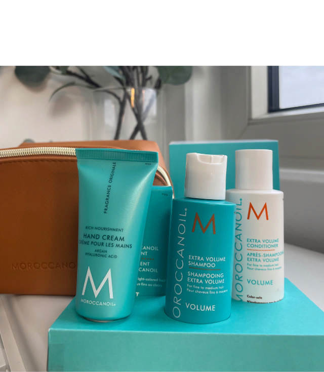 Moroccanoil Volume Travel Kit - Shampoo 70 ml + Conditioner 70 ml + Treatment 25 ml + Hand cream 40 ml