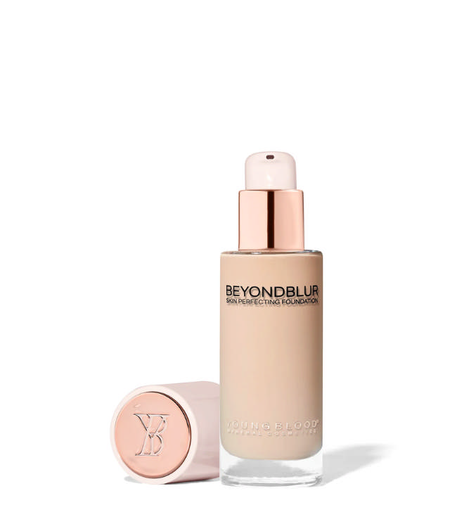 Youngblood BeyondBlur™ Skin Perfecting Foundation LC1, 30 ml.